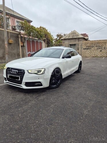Audi A5-1