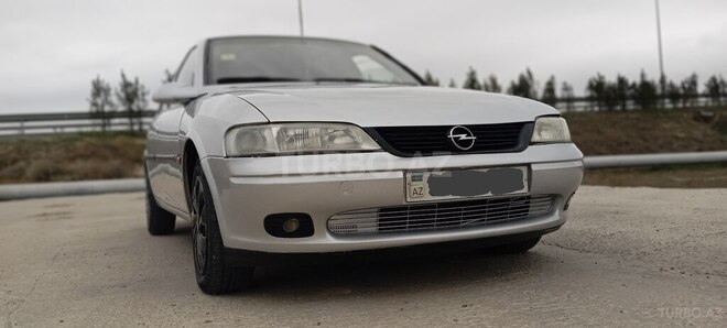 Opel Vectra 1998, 250,000 km - 2.0 l - Bakı