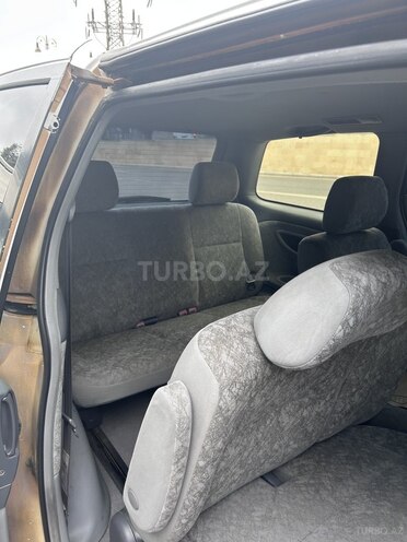 Toyota Previa 2003, 520,000 km - 2.4 л - Bakı