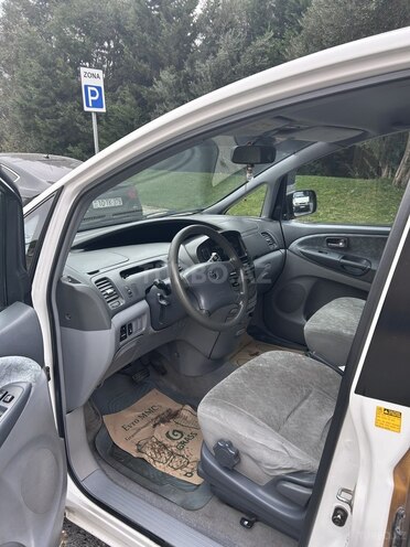 Toyota Previa 2003, 520,000 km - 2.4 л - Bakı