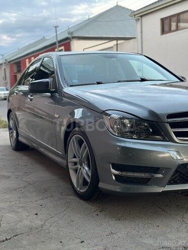 Mercedes C 250 2012, 218,000 km - 1.8 л - Ağstafa