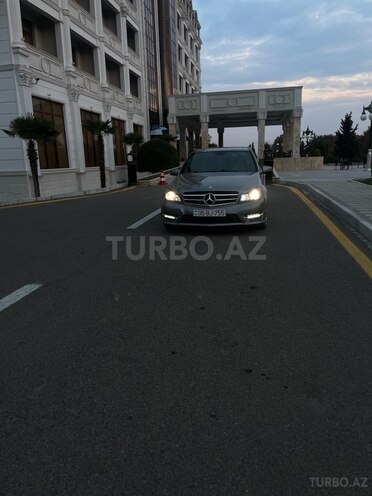 Mercedes C 250 2012, 218,000 km - 1.8 л - Ağstafa