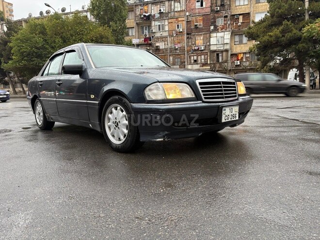 Mercedes C 220 1996, 450,000 km - 2.2 l - Bakı