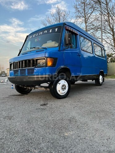 Mercedes 208 D 1995, 250,000 km - 2.5 л - Tərtər