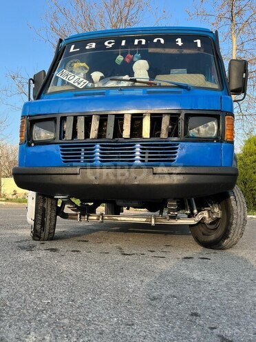 Mercedes 208 D 1995, 250,000 km - 2.5 л - Tərtər