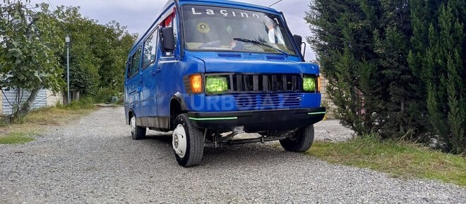 Mercedes 208 D 1995, 250,000 km - 2.5 л - Tərtər