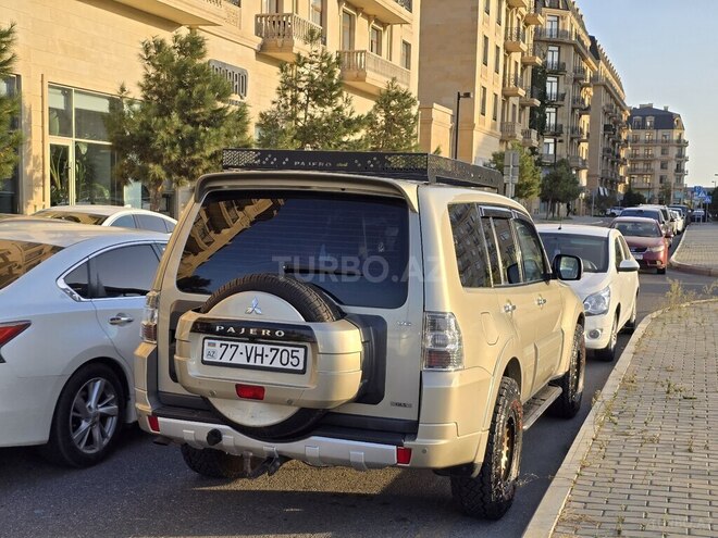 Mitsubishi Pajero 2012, 173,000 km - 3.0 л - Bakı