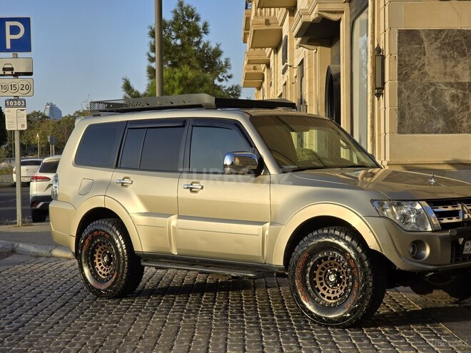 Mitsubishi Pajero 2012, 173,000 km - 3.0 л - Bakı