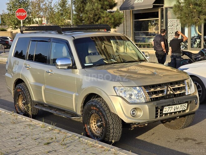 Mitsubishi Pajero 2012, 173,000 km - 3.0 л - Bakı