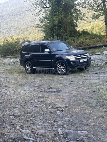 Mitsubishi Pajero 2006, 325,000 km - 3.0 л - Bakı