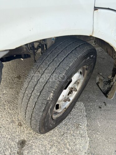 Ford Transit-6