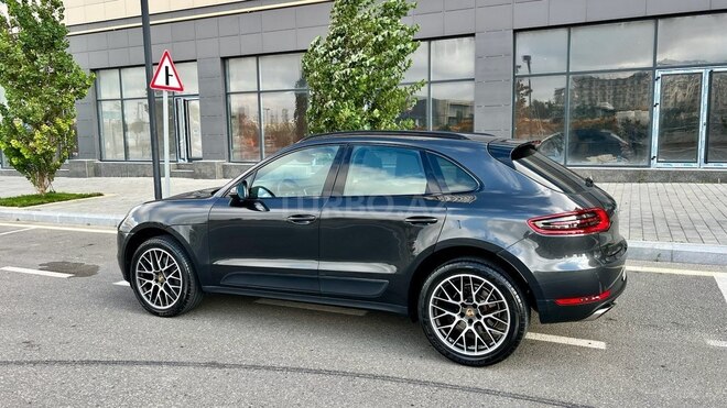 Porsche Macan 2018, 106,000 km - 2.0 л - Bakı
