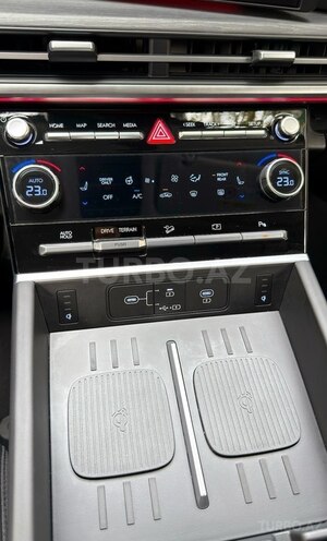 Hyundai Santa Fe 2024, 9,600 km - 1.6 l - Bakı