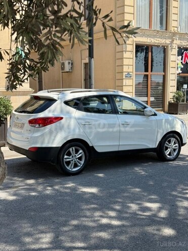 Hyundai ix35 2012, 283,000 km - 2.0 l - Bakı