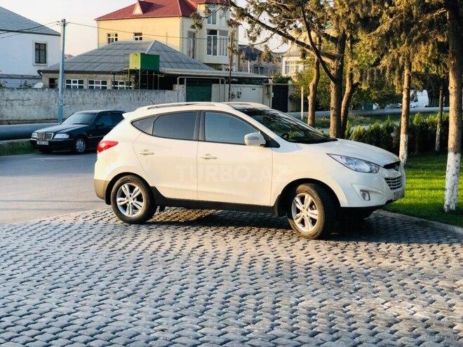 Hyundai ix35 2012, 283,000 km - 2.0 l - Bakı