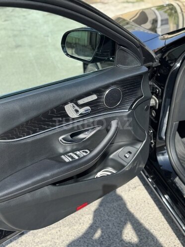 Mercedes E 220 d 2019, 168,000 km - 2.0 l - Bakı