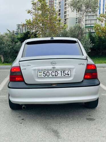 Opel Vectra 1996, 410,000 km - 1.8 l - Sumqayıt