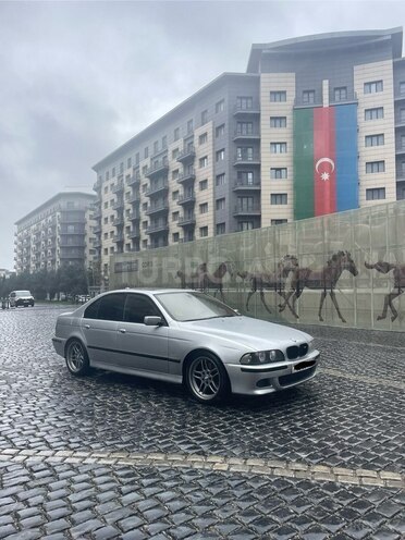 BMW 540 1999, 267,000 km - 4.4 l - Bakı