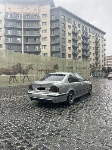 BMW 540 1999, 267,000 km - 4.4 l - Bakı
