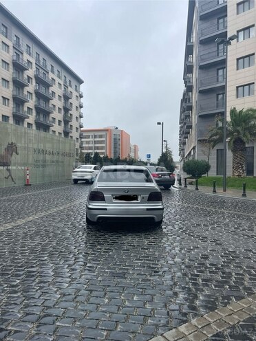BMW 540 1999, 267,000 km - 4.4 l - Bakı