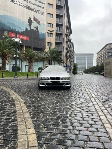 BMW 540 1999, 267,000 km - 4.4 l - Bakı