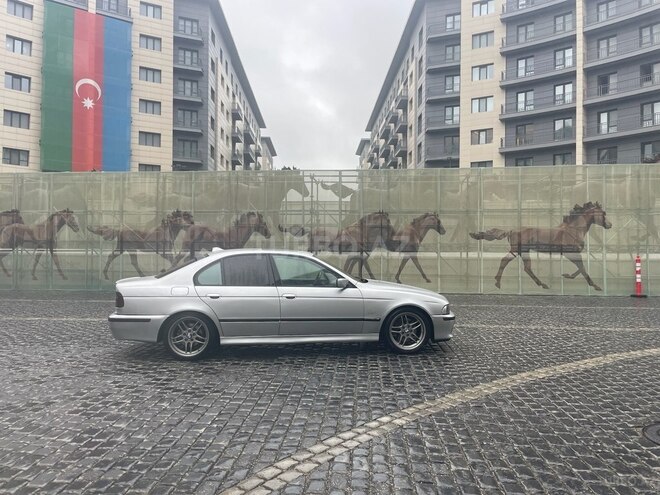 BMW 540 1999, 267,000 km - 4.4 l - Bakı