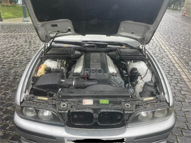 BMW 540 1999, 267,000 km - 4.4 l - Bakı