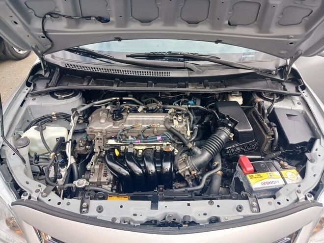 Toyota Corolla 2012, 198,000 km - 1.8 л - Bakı