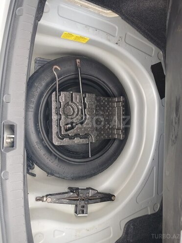 Toyota Corolla 2012, 198,000 km - 1.8 л - Bakı