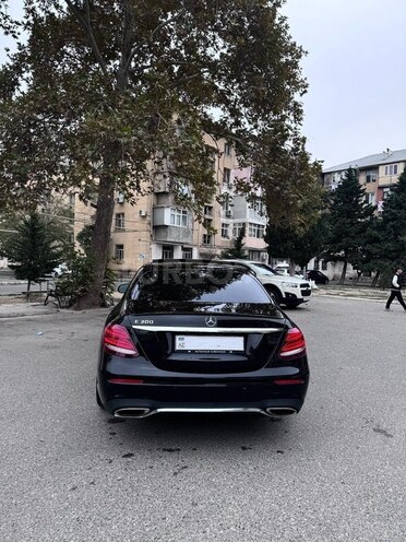 Mercedes E 300 2017, 245,000 km - 2.0 l - Bakı