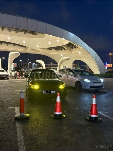 BMW 530 2008, 220,000 km - 3.0 л - Bakı