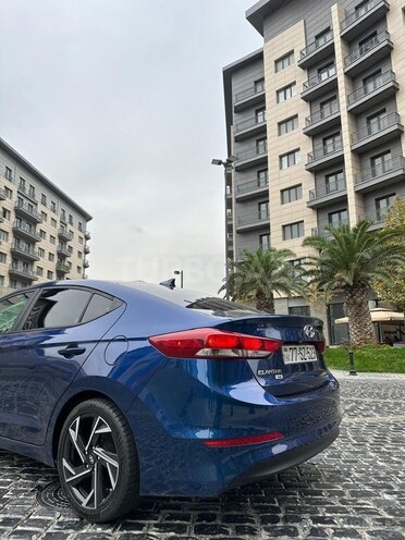 Hyundai Elantra 2016, 239,792 km - 2.0 l - Bakı
