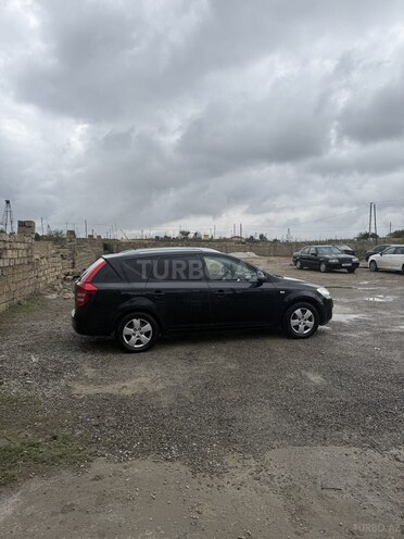 Kia  2008, 312,000 km - 1.4 l - Bakı