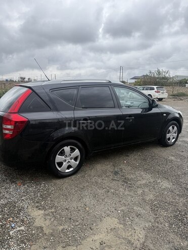 Kia  2008, 312,000 km - 1.4 l - Bakı