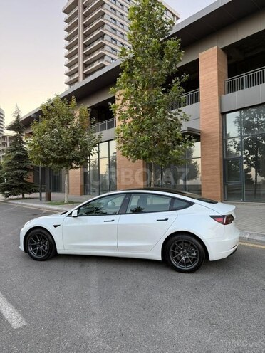 Tesla Model 3 2023, 32,000 km - 0.0 l - Bakı