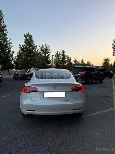 Tesla Model 3 2023, 32,000 km - 0.0 l - Bakı