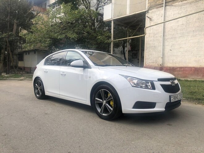Chevrolet Cruze 2011, 350,000 km - 1.6 л - Mingəçevir