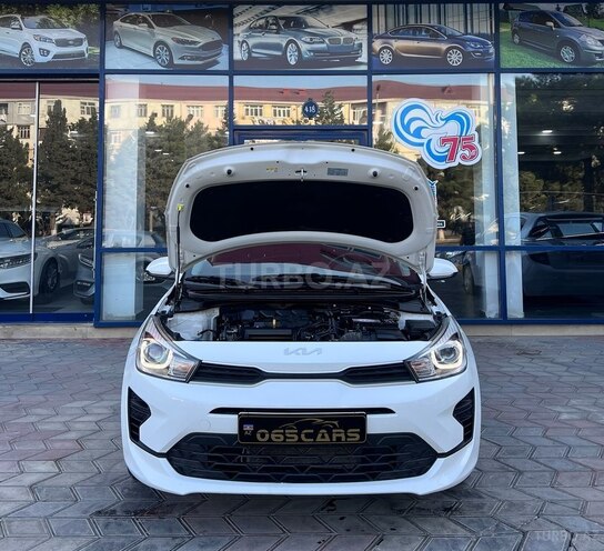 Kia Rio-2