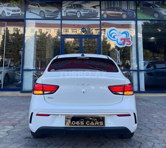Kia Rio-8