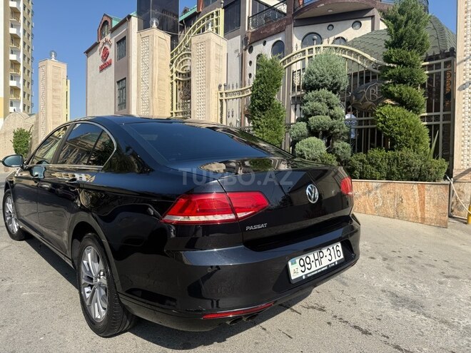 Volkswagen Passat 2018, 200,000 km - 1.8 l - Bakı