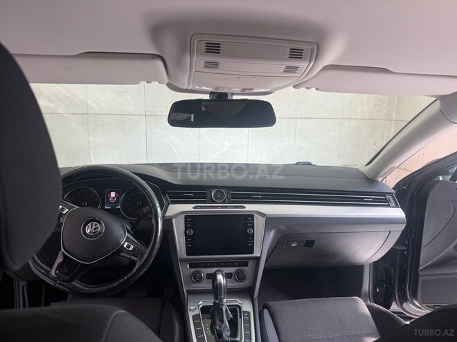 Volkswagen Passat 2018, 200,000 km - 1.8 l - Bakı