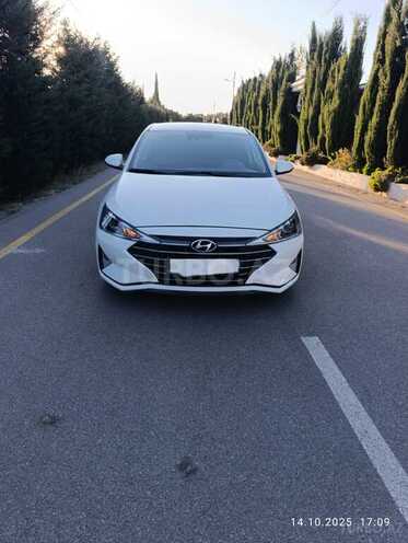 Hyundai Elantra 2019, 101,100 km - 2.0 l - Bakı