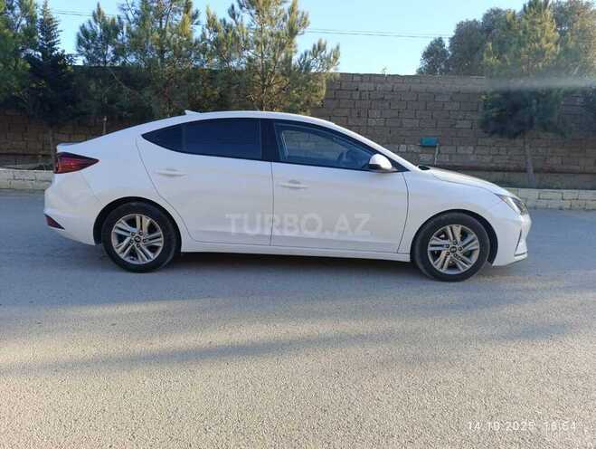 Hyundai Elantra 2019, 101,100 km - 2.0 l - Bakı