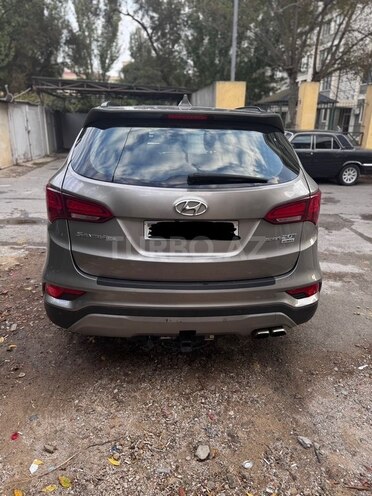 Hyundai Santa Fe 2017, 241,168 km - 2.0 л - Bakı