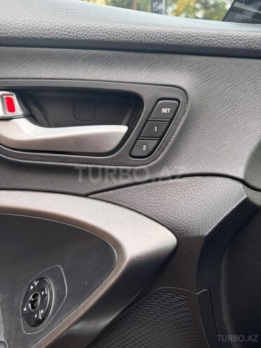 Hyundai Santa Fe 2017, 241,168 km - 2.0 л - Bakı