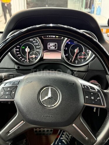 Mercedes G 63 AMG-8