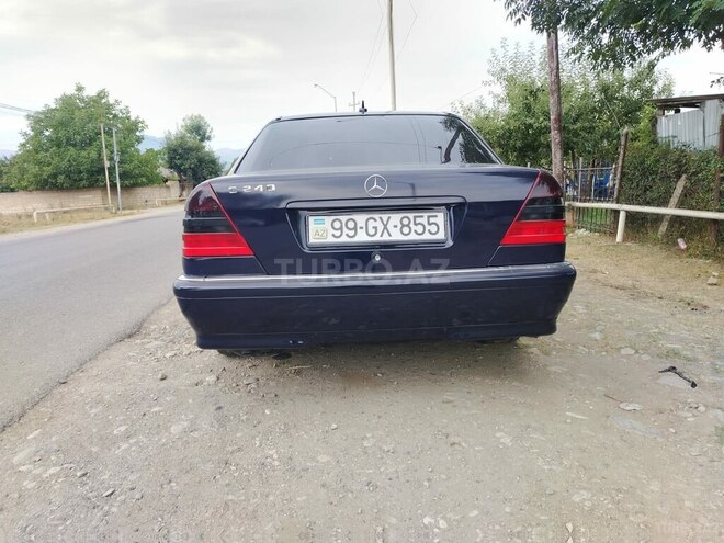 Mercedes C 240 1998, 280,634 km - 2.4 l - Quba