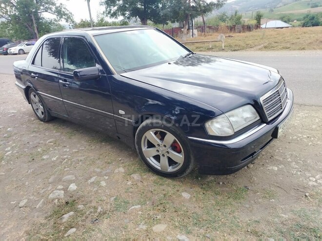 Mercedes C 240 1998, 280,634 km - 2.4 l - Quba
