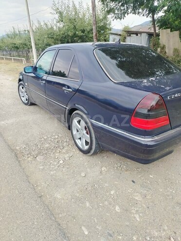 Mercedes C 240 1998, 280,634 km - 2.4 l - Quba
