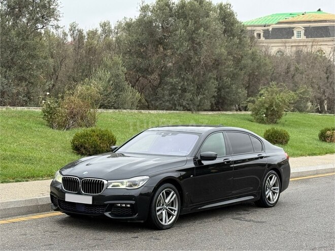 BMW 750 2015, 290,000 km - 4.4 l - Bakı